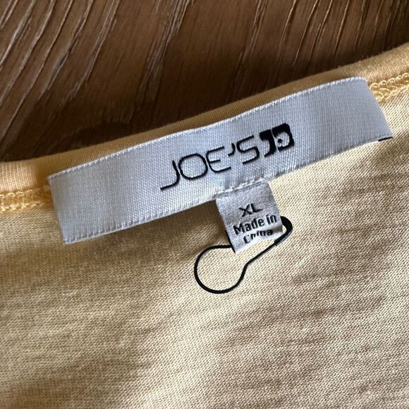 Joe’s Jeans THE ALEXIS BRODERIE SLEEVE TOP in Apricot Sherbert - Picture 6 of 12